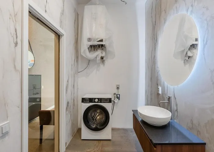 Design In The Heart Of Old Town